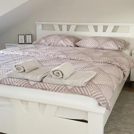 Lovely Private Flats Free Parking * Novi Sad