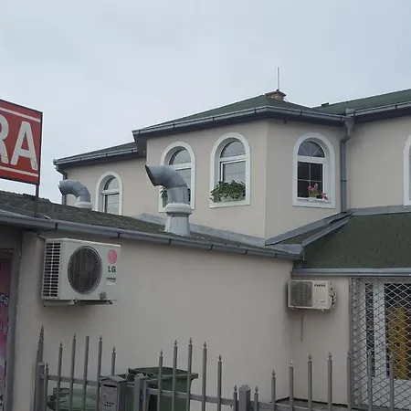 Lovely Private Flats Free Parking Apartment *